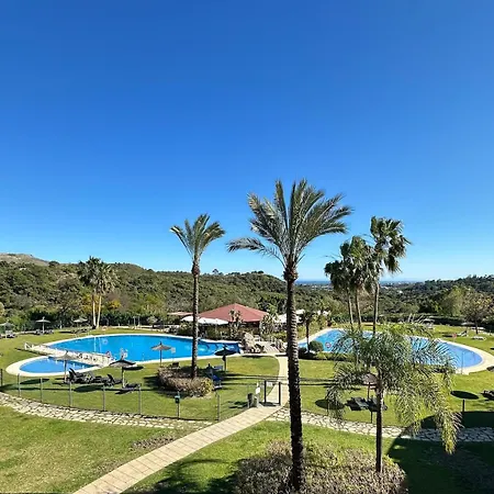 In Botanico Near Marbella アパート