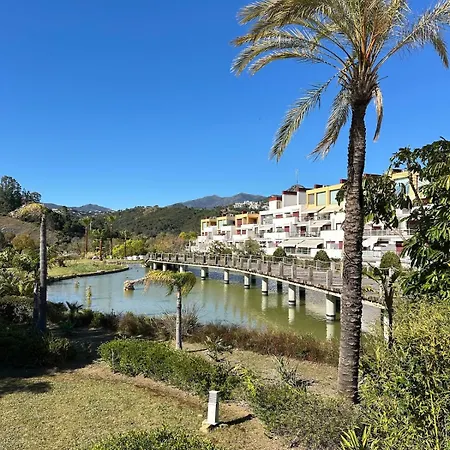 アパート In Botanico Near Marbella エステポナ